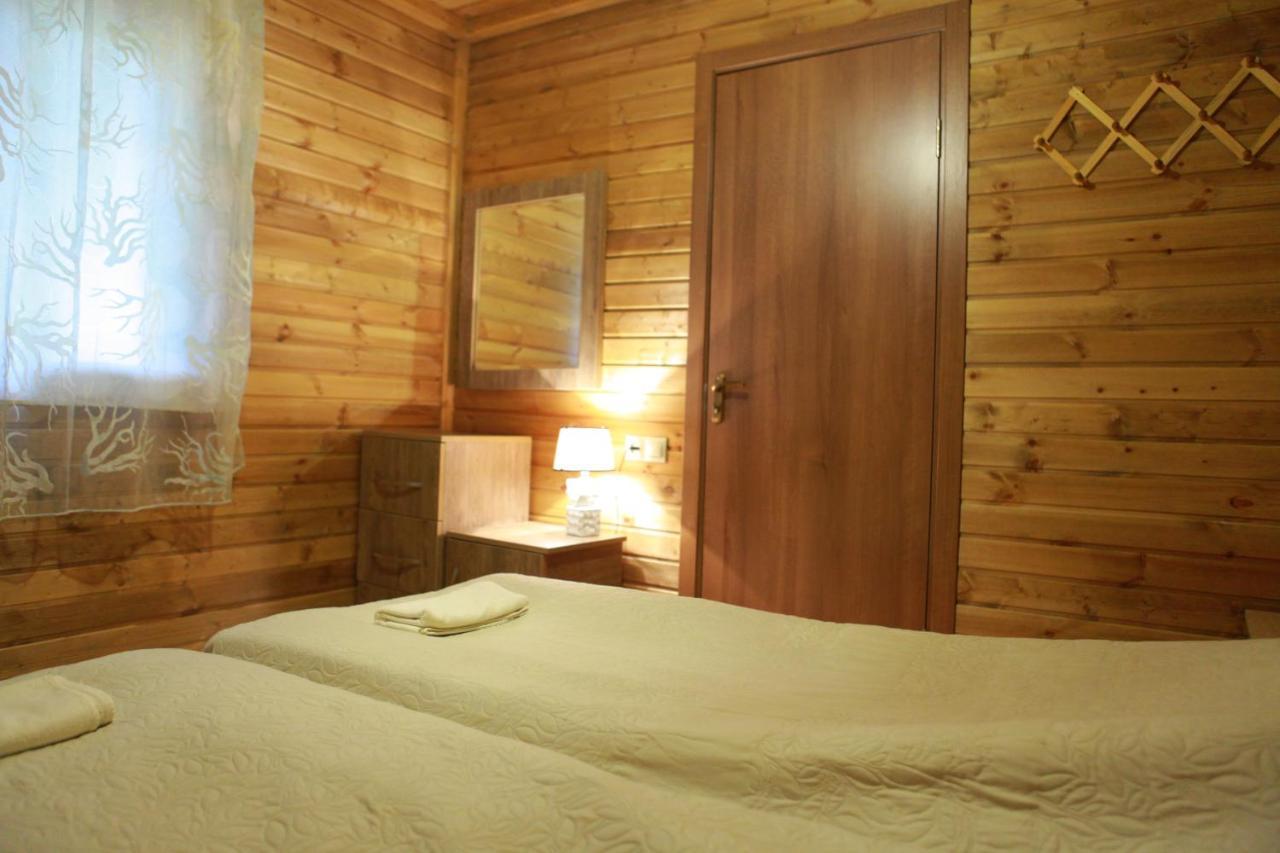 Cottage Woodside Mestia Eksteriør billede